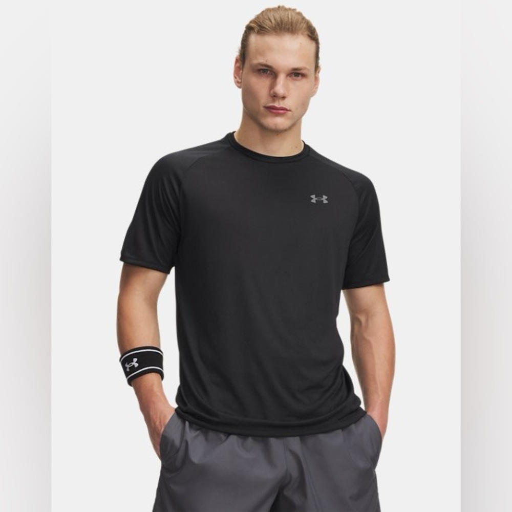 Under Armour Men’s Tech 2.0 Short Sleeve Shirt In Black Graphite